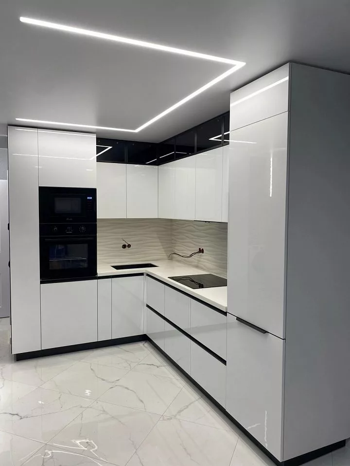 Кухня 870, угловая, белая